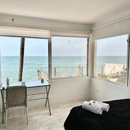 Hermoso Frente Al Mar 4 Apartamento